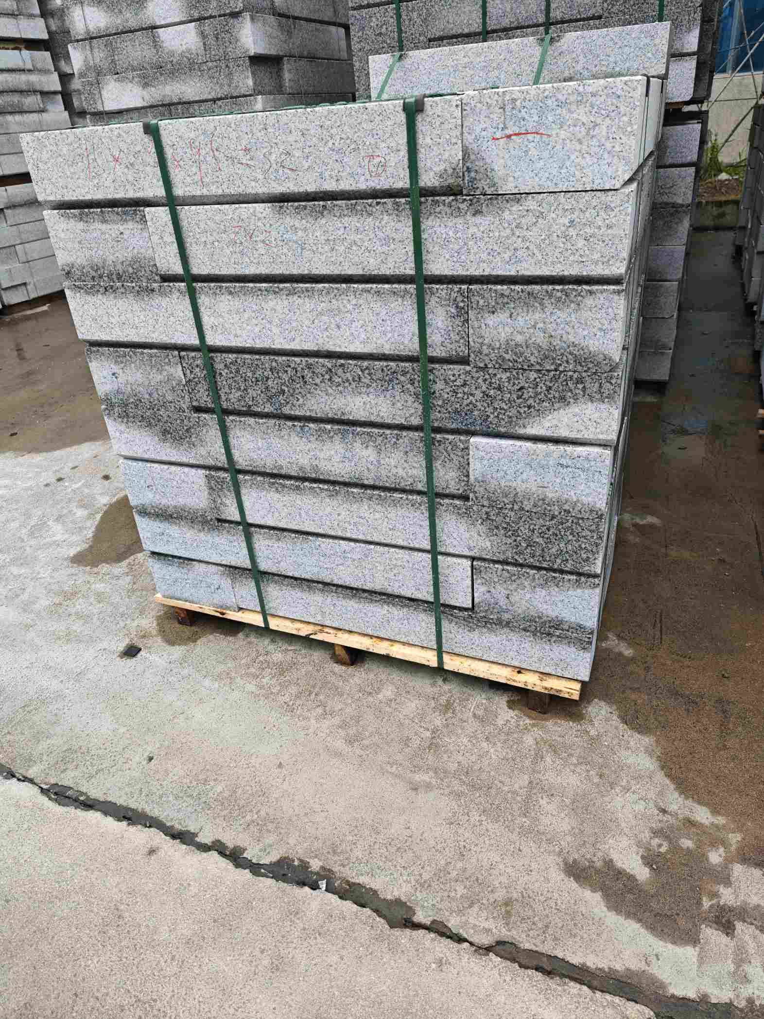 无锡芙蓉白路牙石，马路牙子