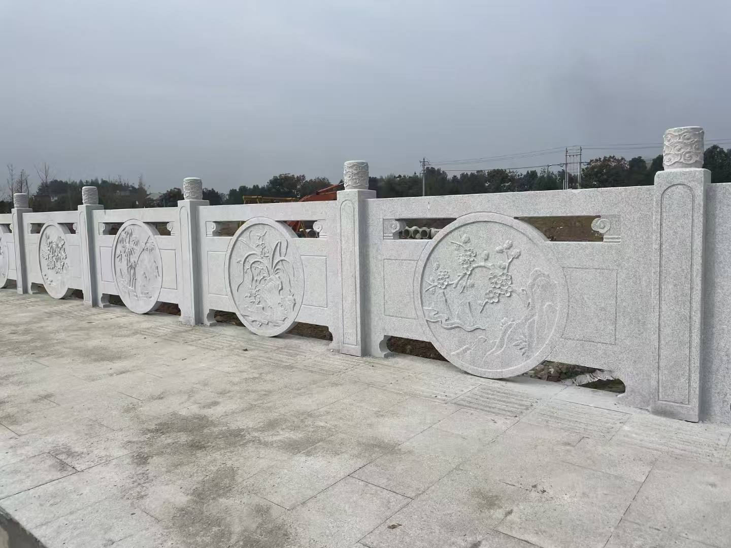 无锡芝麻白河道栏杆 石材栏杆
